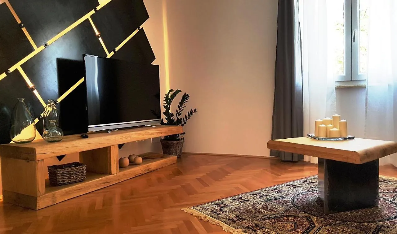 Casa Villa Carducci Rovinj Apartment